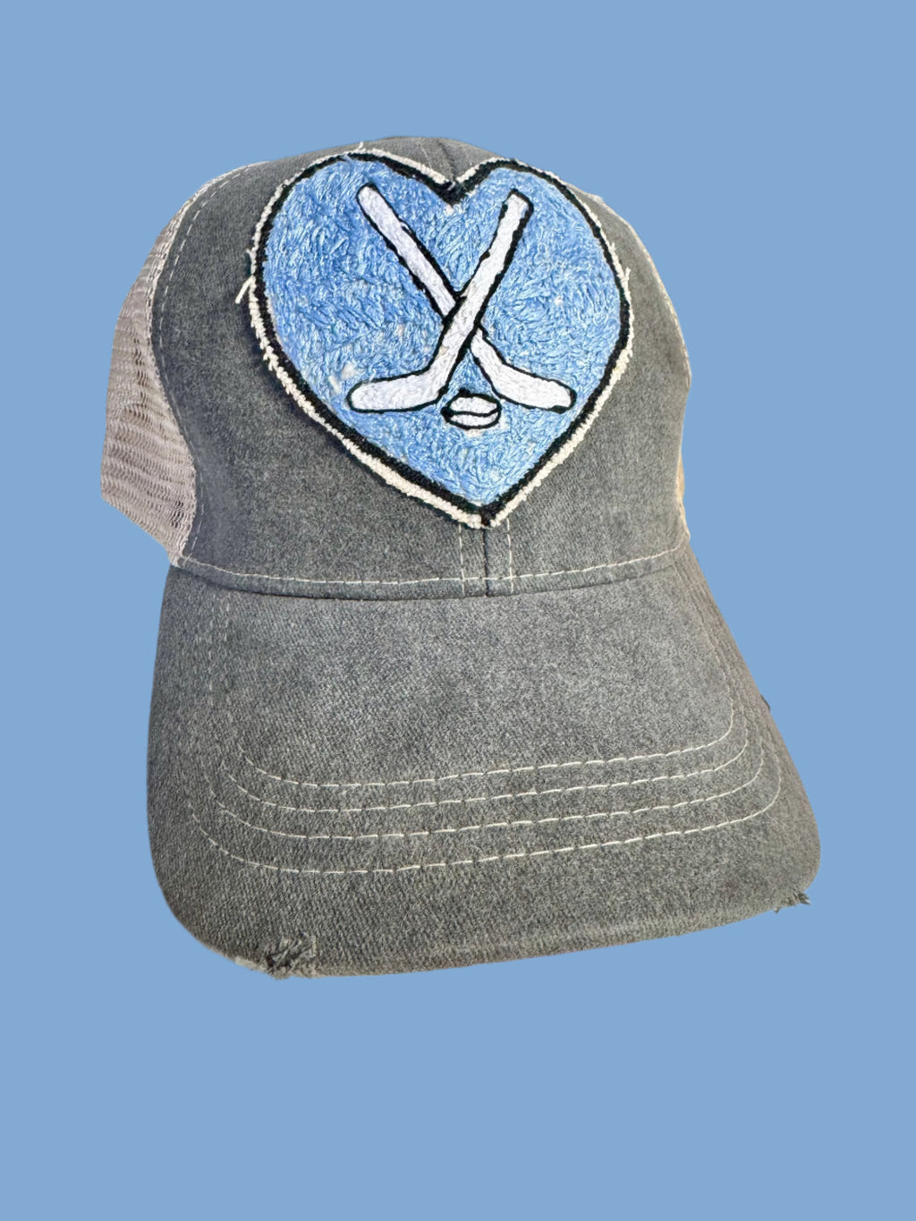 HOCKEY HEART TRUCKER