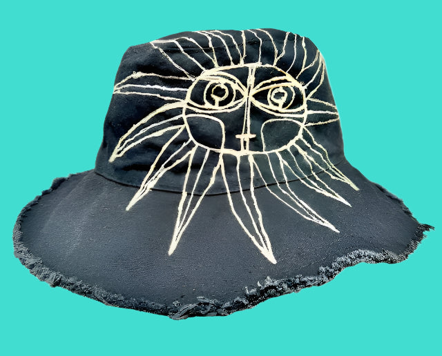 FRAYED BLACK COTTON CANVAS BUCKET HAT