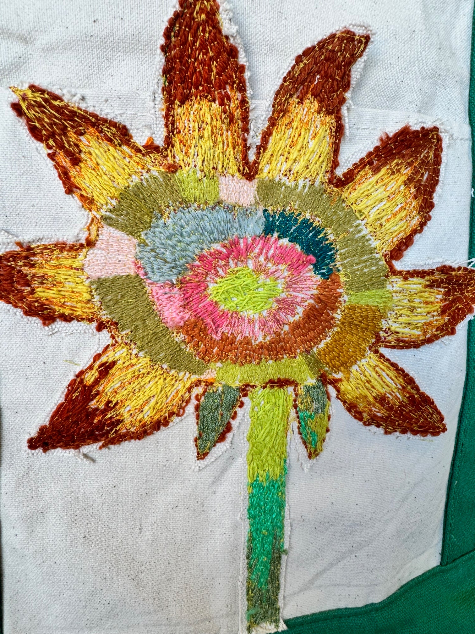 GREEN SUMMER CANVAS TOTE SUNFLOWER