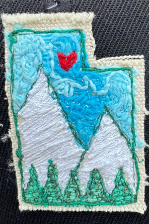 TRUCKER HAT WITH UTAH MOUNTAINS